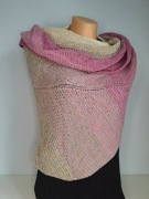 Chusta strzałka wykonana na drutach 110x220