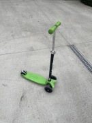 Hulajnoga dziecięca zielona