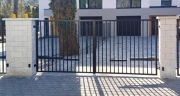 Brama dwuskrzydłowa szer. 4 m - z profili stalowych 20x20mm w ramie 40x40