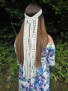 Welon, wianek makramowy beżowy.