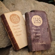 Na pieniądze pudełko.