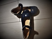 Pantofelki dziewczęce baleriny lak. r.30 skórzane.