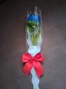 Róża ze wstążki idealna na prezent