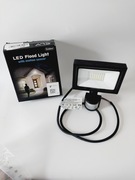 reflektor lampa halogen LED z czujnikiem ruchu