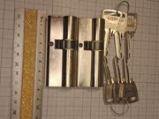 Wkładki patentowe SOBINCO 30/45mm chrom 6 kluczy zestaw 2-szt. pod 1 klucz