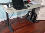 Biurko Trotten. Wysokość 120x70cm, regulowana