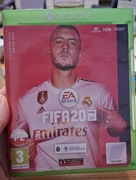 FIFA 20 Xbox One z polskimi komentarzami wersja w pudełku na płycie