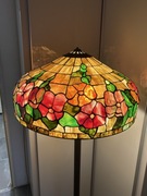 Lampa witrażowa w stylu Tiffany