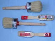 ZESTAW NOWYCH PĘDZLI MALARSKICH (4 SZT.) - ROZMIAR 1,5 i 60 mm.