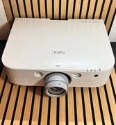 Projektor NEC PA522U WUXGA 5200 ANSI