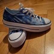 Trampki converse na grubej podeszwie 