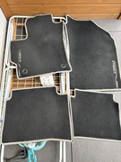 Welurowe dywaniki Toyota Corolla