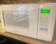 Mikrofalówka BiKitchen mini 200 600W