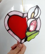 Serce z kwiatem kalii , witraż że szkła