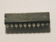 Dekoder alarmu samochodowego z funkcją uczenia HT6P12 firmy Holtek.