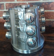 Zestaw przyprawników, stojak na przyprawy