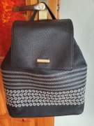 Plecak damski czarny z haftem