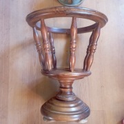 Kwietnik stojak na kwiatka