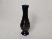Wazon kobaltowy ze złotą dekoracją kwiatową