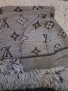 Zestaw czapka i szalik Louis Vuitton 