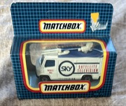 Stare matchbox MB 74 SKY TV MERCEDES 207 ?
