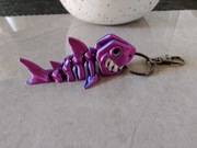 Brelok - Klucze Torebka Plecak - Mały Rekin Fioletowo Różowy połysk Flexi