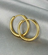 Kolczyki w kółka w kolorze złota małe