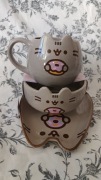 Pusheen kubek+miska+talerzyk  zestaw ceramiczny z donatem 