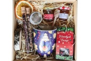 Gotowy box świąteczny. Box z kubkiem, herbatką i miodem. 