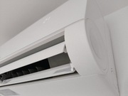 Klimatyzacja do ogrzewania i chłodzenia TCL BreezeIn 2.0 3.5 kW. 