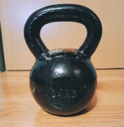 KETTLEBELL ŻELIWNY 24KG