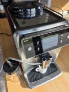 Automatyczny ekspres ciśnieniowy Saeco XELSIS SM7683 