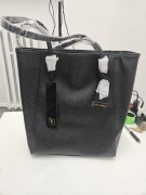 Torebka Naomi Campbell 