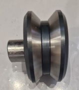 ROLKA PRYZMATYCZNA CENTRYCZNA GÜDEL FR 25 900725