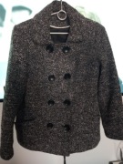 Krótki płaszczyk / kurtka damska boucle czarno-szara dwurzędowa elegancka