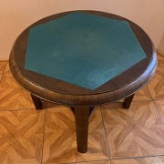 Stół do gry w karty