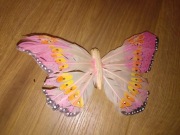 Motyl różowy spinka duży dekoracyjny wykonany z piór 18cm dekoracja