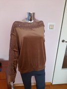 Bluzka welurowa z koronką