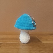 brelok handmade amigurumi grzybek