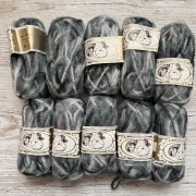 Włoska włóczka akrylowa a’la moher cieniowana - biały-zielony-czarny 10 szt