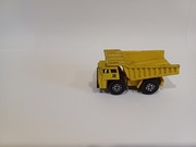 Samochodzik "resorak" Matchbox Lesney No. 58 Faun Dump Truck z 1976.