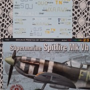 Supermarine Spitfire Mk Vb z kalkomanią CARTOGRAF 1:72, 1:48 Wyd. Kagero