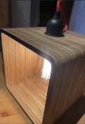 Lampa wisząca z dekoracyjną żarówką