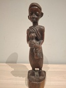 Figurka afrykanska z drewna