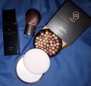 Puder z serum w perełkach + pędzel kabuki 