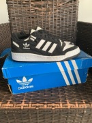 Adidas forum low panda skórzane białe buty damskie 35.5