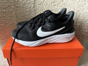 Nike Star Runner 4