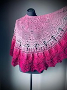 Chusta handmade, na szydełku, półokrągła, ombre