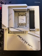 Gigabyte B650E AORUS STEALTH ICE Płyta główna