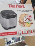 Wypiekacz do chleba Tefal PF240E38 Pain & Délices o mocy 700 W
